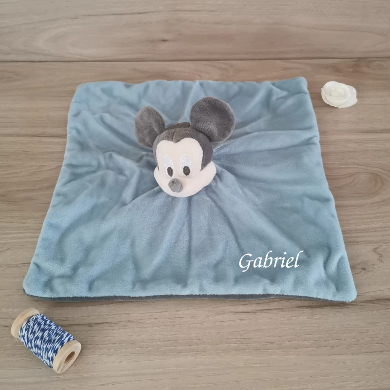 Disney Mickey La Souris Doudou Plat Bleu Gris 1 Disney Mickey La Souris Doudou Plat Bleu Gris